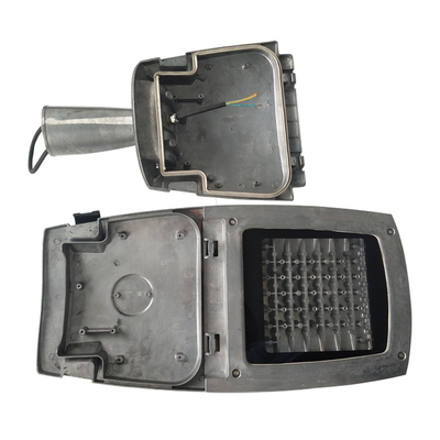 Perumahan Lampu Jalan LED Aluminium Die Casting IP66 IK08 ADC12 Shell