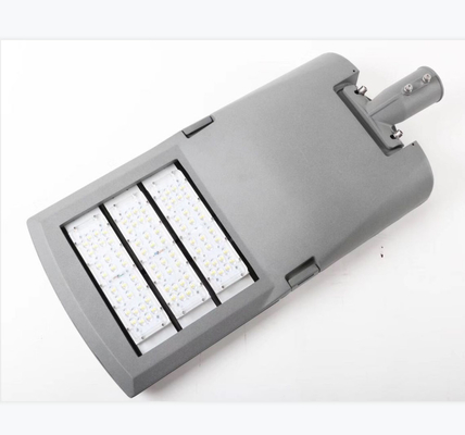 Modul Dua Lensa 150W Outdoor Led Street Lights Waterproof IP66 Bracket Adjustable