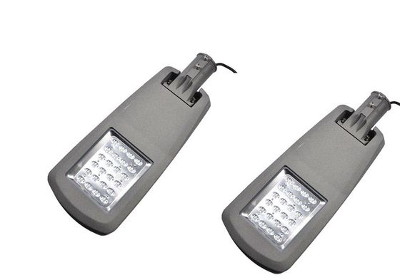 Die Casting Aluminium Tahan Air IP66 IK08 Led Lampu Jalan 3000K Ra80 120lm / W Untuk Jalan Raya