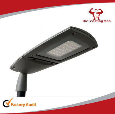 Universal Digunakan Aluminium 100W LED Street Light Perumahan BARU IP66 dengan Uji Salty 1000Hr dengan braket disesuaikan