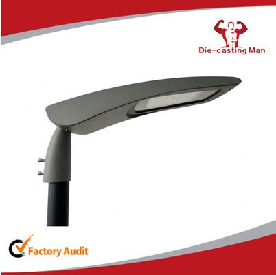 Die Casting Aluminium Led Perumahan Lampu Jalan Dengan Adjustable Bracket / Adapter