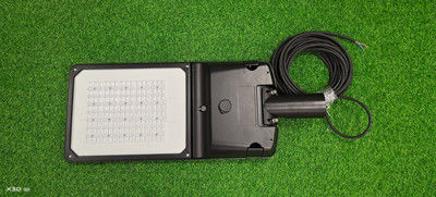Pencahayaan luar LED Light Housing dengan 3000K-6000K suhu warna 50 Umur Desain yang terjangkau dan tahan lama